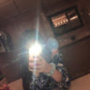 Meet your Posher, Marianthi